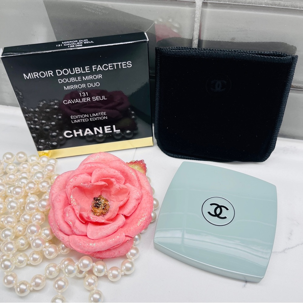 CHANEL MIROIR DOUBLE FACETTES LIMITED-EDITION MIRROR DUO